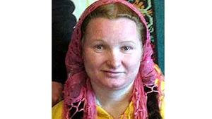 O româncă de 23 de ani, cea mai tânără bunică din lume