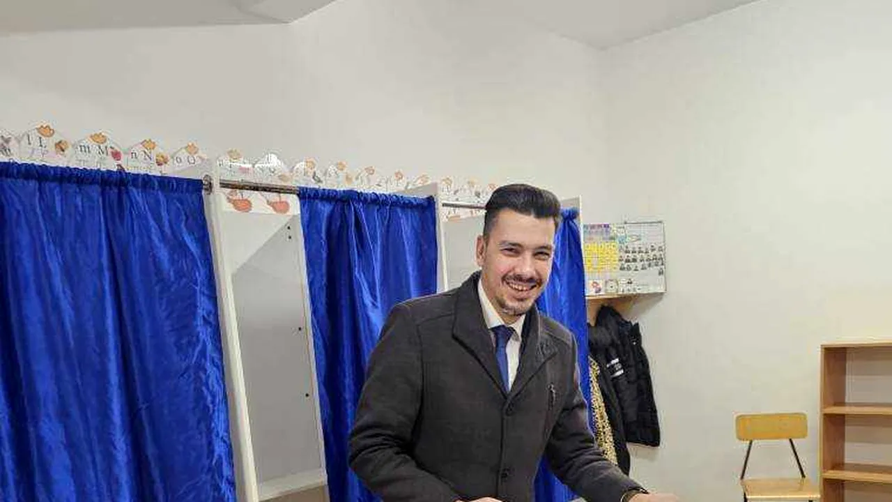Primul vot din Argeş a fost al prefectului