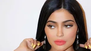 Cum a PIERDUT Snap Inc. 1,3 miliarde dolari la bursă, după un singur tweet scris de Kylie Jenner