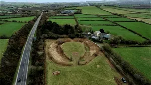 Un cerc de piatră rar a fost descoperit într-un sit preistoric din Marea Britanie