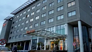 Un cuplu a fost arestat în Olanda pentru că au părăsit hotelul unde erau carantinaţi