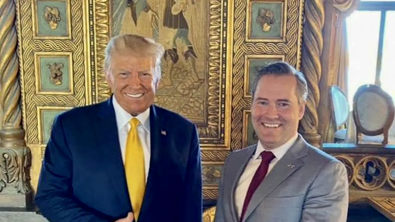 Donald Trump îl alege pe Mike Waltz în funcţia de consilier pentru securitate naţională - surse