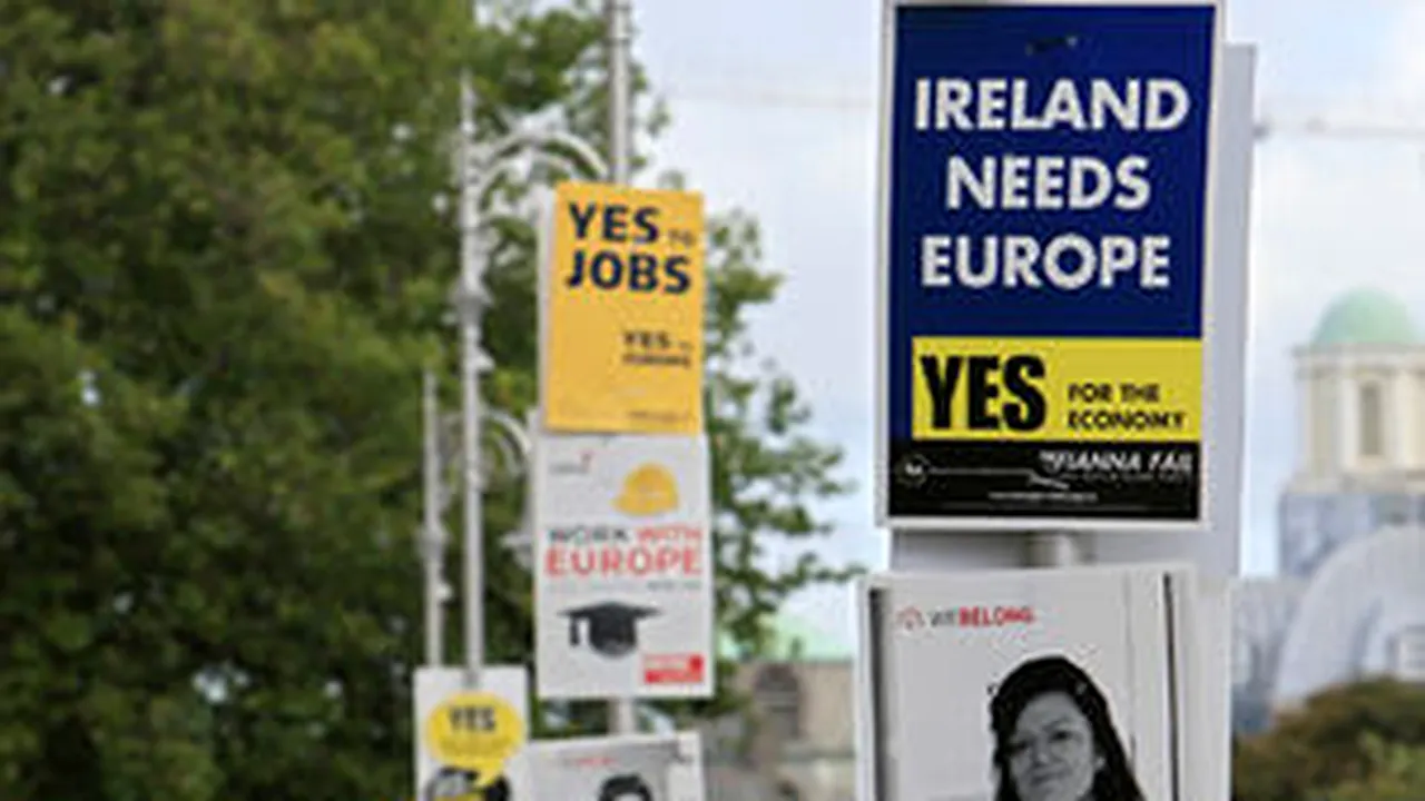 Irlandezii ar fi aprobat Tratatul de la Lisabona, potrivit unui sondaj