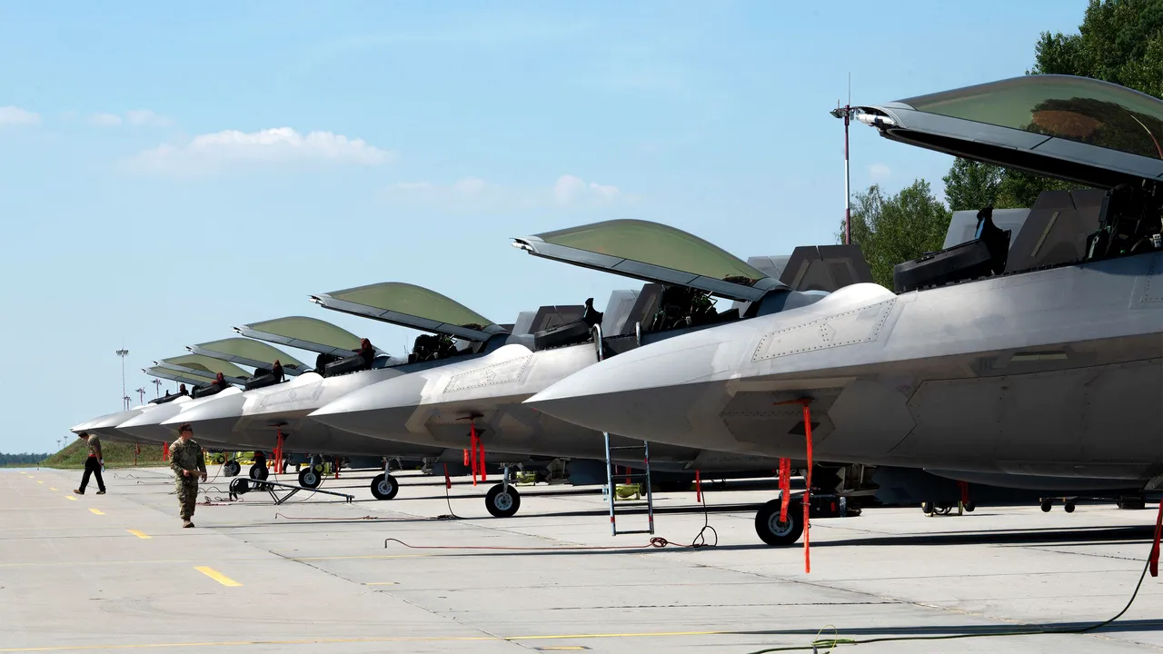 Polonia îşi întăreşte spaţiul aerian. Varşovia achiziţionează 48 de avioane de luptă uşoare din Coreea de Sud