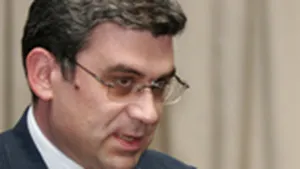 UPDATE: Baconschi, avizat de Comisiile de politică externă pentru postul de ambasador la Paris