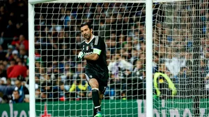 Gigi Bufon e posibil să devină coleg cu Dennis Man şi Valentin Mihăilă la Parma