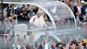 Cea mai frumoasă declaraţie a Papei Francisc: România e Grădina Maicii Domnului, o mamă care cultivă visurile fiilor