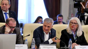 Un lider PSD solicită demiterea consilierul lui Mugur Isărescu: Un îmbuibat care cumulează pensia cu salariul uriaș
