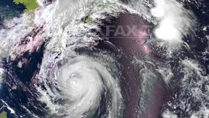 Cercetătorii japonezi pot prezice taifunurile cu două săptămâni înainte de producerea lor