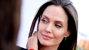 VIDEO Angelina Jolie, primul interviu despre divorţul de Brad Pitt: 