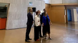 Prima donaţie românească de artă expusă permanent în holul principal al UNESCO, inaugurată