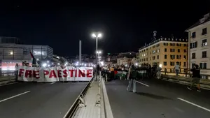 Grevă în Italia: Muncitorii portuari din Genova au blocat portul în solidaritate cu Palestina