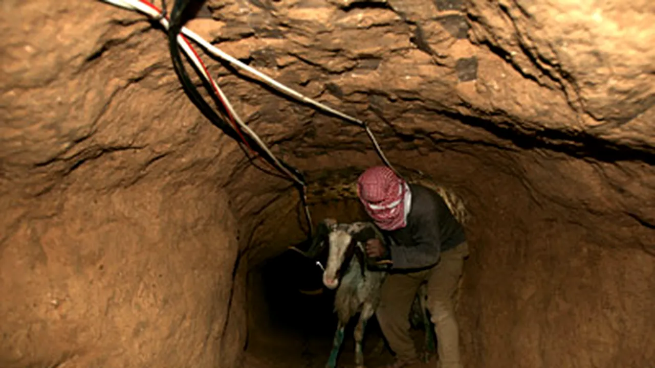 Pentagonul afirmă că SUA ajută Egiptul să detecteze tunelurile spre Fâşia Gaza