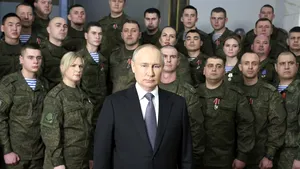 Un opozant al Kremlinului susţine că regimul lui Putin va cădea: Cândva de neconceput, capitularea ar putea fi o soluţie salvatoare pentru Rusia