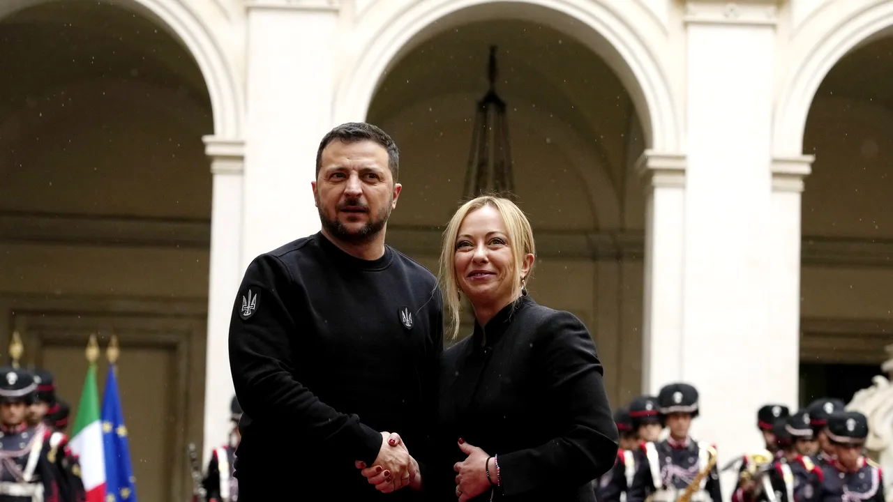 Italia reconfirmă sprijinul pentru Ucraina, iar Zelenski se pregăteşte să se întâlnească cu Papa