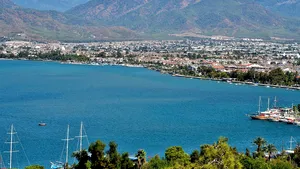 Patru destinaţii turistice care merită vizitate în luna aprilie, potrivite pentru o vacanţă de Paşte