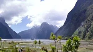 La capătul drumului: Imagini de pe Google Street View cu cele mai frumoase locuri izolate din lume - VIDEO