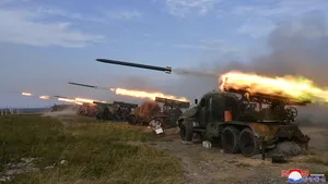Coreea de Nord anunţă că a simulat un atac aerian asupra SUA şi Coreei de Sud