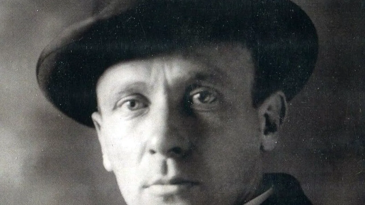 Ion Cristoiu: Kievul lui Bulgakov – asediat de viscolul Istoriei