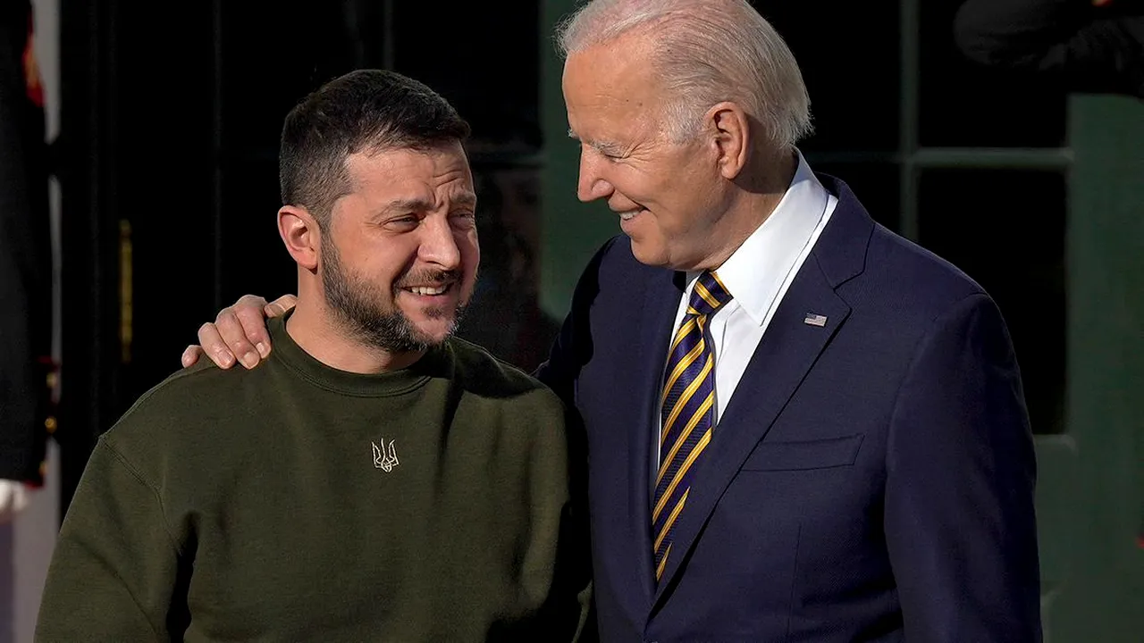 Zelenski vrea să vorbească la telefon cu Biden despre intrarea Ucrainei în NATO