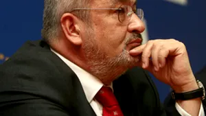 Vlădescu: Există în continuare posibilitatea lansării de eurobonduri în funcţie de execuţia bugetară