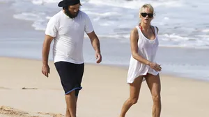 Pamela Anderson divorţează pentru a treia oară de Rick Salomon