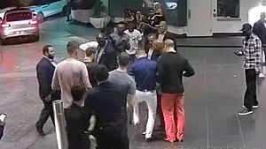 Criza de nervi care îl poate costa şase ani după gratii pe Conor McGregor | VIDEO