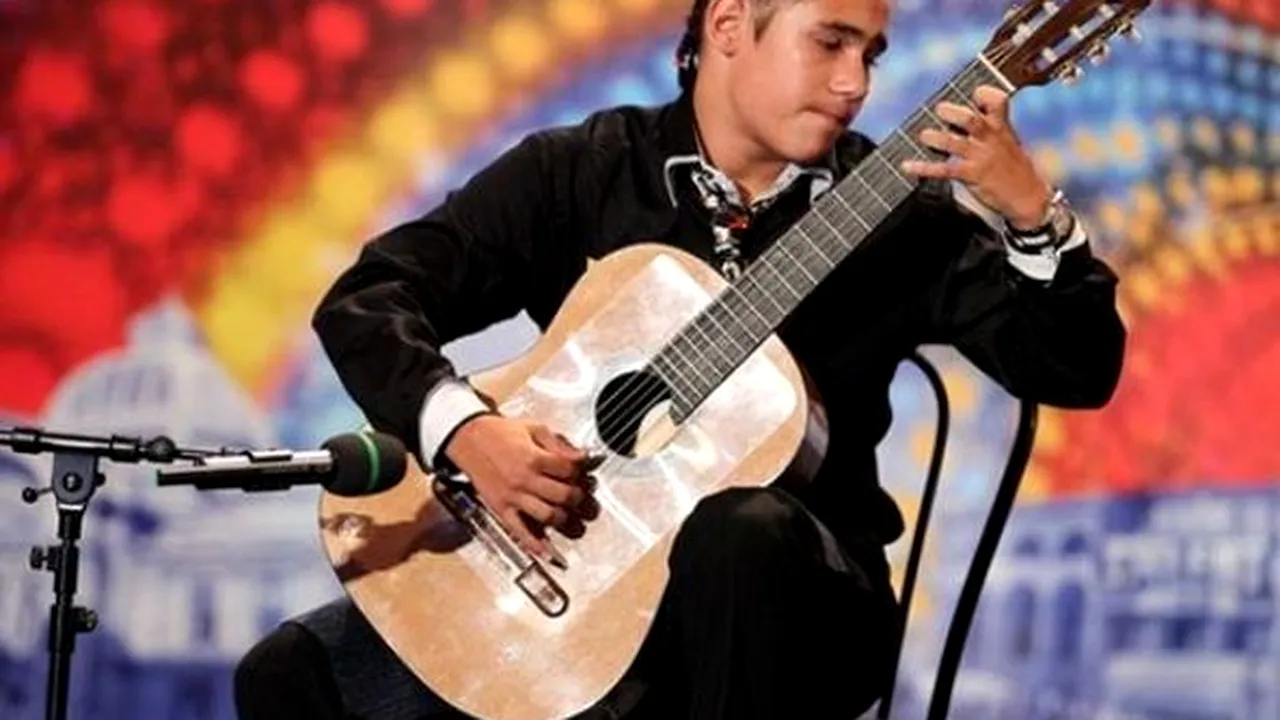 ROMÂNII AU TALENT: Chitaristul Radu Ionescu a câştigat cea de-a 4-a semifinală. Care sunt ceilalţi finalişti - VIDEO