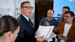Victor Ponta, sceptic în privința exit poll-urilor: „Din păcate, datele de la exit poll-uri de la ora 21.00 sunt total necredibile”