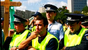 2010 la MAI - proteste ale poliţiştilor, scandaluri la vârf şi debarcări răsunătoare