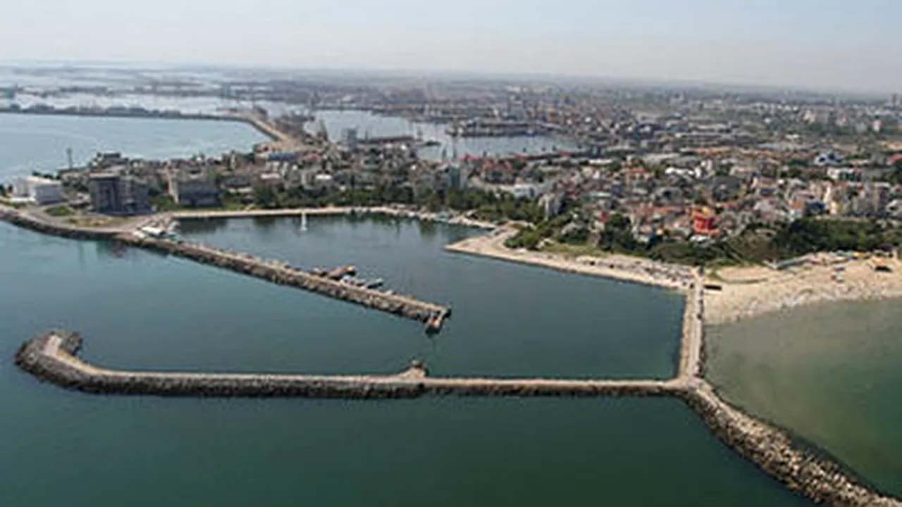 Romania’s Transport Min Could Take Over Maritime Transport Co CFR Ferry-Boat