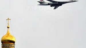 Ministrul rus al Apărării a cerut reluarea fabricării bombardierului strategic de tip Tu-160