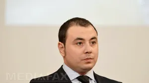 Andrei Muraru s-a retras din CA al TVR, fiind înlocuit de Cristian Petcu, director în ICR