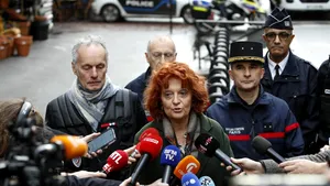 Interferențe străine în Franța. Procurorii din Paris au deschis nouă dosare