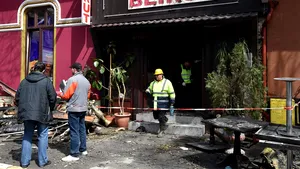 Patronul restaurantului din Constanţa unde trei dansatoare au ars de vii într-un incendiu, dat în urmărire internaţională / IPJ Constanţa: Era sub control judiciar şi avea interdicţie de a părăsi ţara