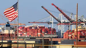 Statele Unite înregistrează un deficit comercial record, pe fondul scăderii exporturilor 