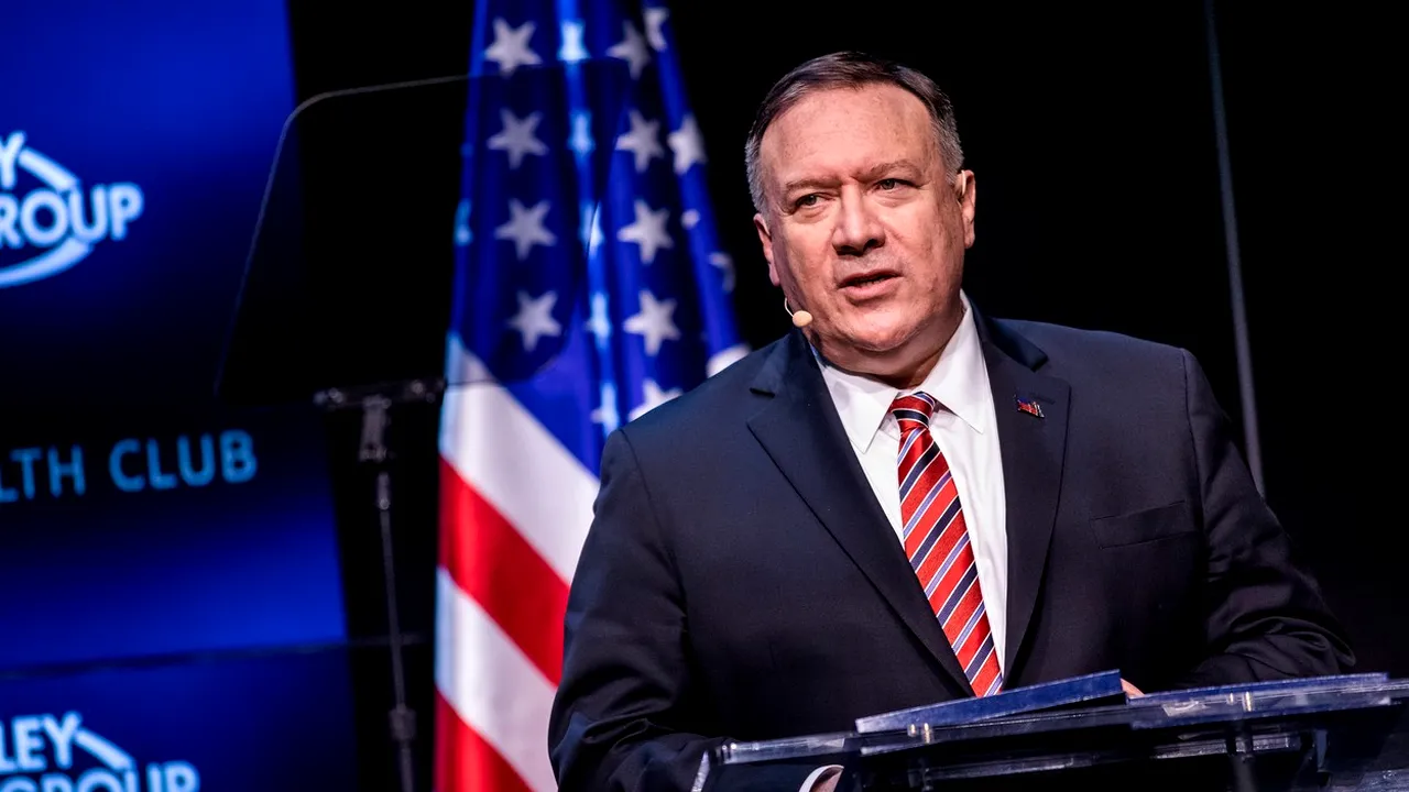 
Mike Pompeo condamnă tentativa Belarusului de a expulza liderii opoziţiei şi ameninţă cu sancţiuni