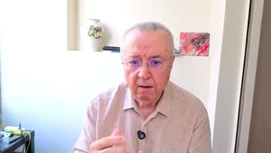 Ion Cristoiu: Incredibil! La conferința de presă de la Chișinău s-a recunoscut că președinta și partidul de guvernămînt dintr-o altă țară (Republica Moldova) s-au implicat în alegerile prezidențiale din România!