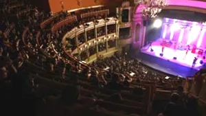 FOCUS: Clipul manelist filmat la Operă: Iorgulescu şi Voicu critică, Dan Bursuc se simte discriminat