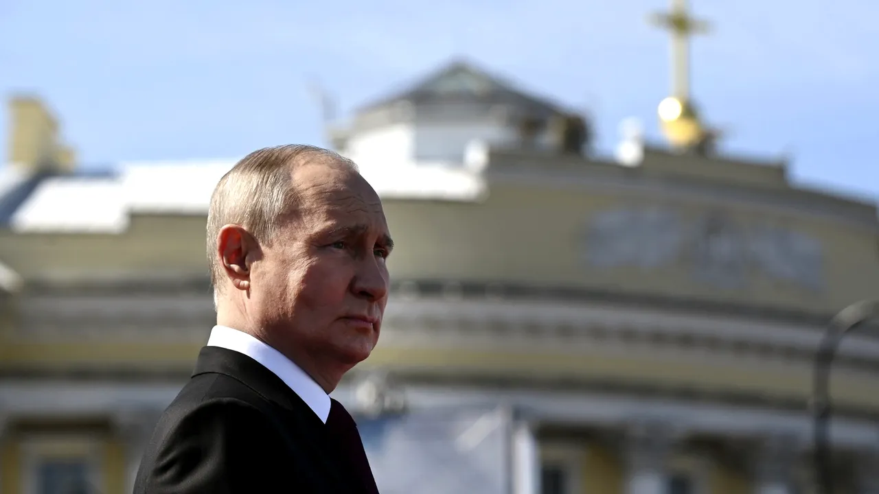 Putin vrea un sistem multipolar şi denunţă 