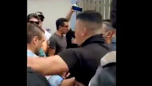 VIDEO Proteste antivaccinare în faţa reşedinţei premierului Israelului. Naftali Bennett i-a criticat dur pe israelienii care nu acceptă să se vaccineze