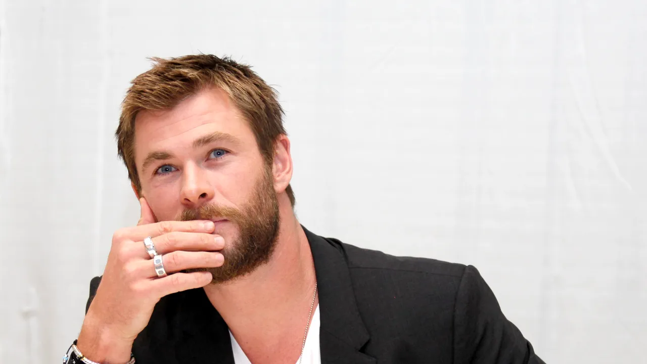 Chris Hemsworth, actorul care îl interpretează pe Thor în filmele Avengers, renunţă la Hollywood pentru restul anului. Ce planuri are