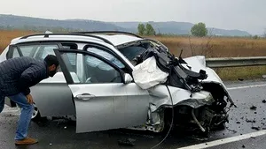 FOTO O persoană a murit şi alte patru au fost rănite, în urma unui accident, în Sibiu