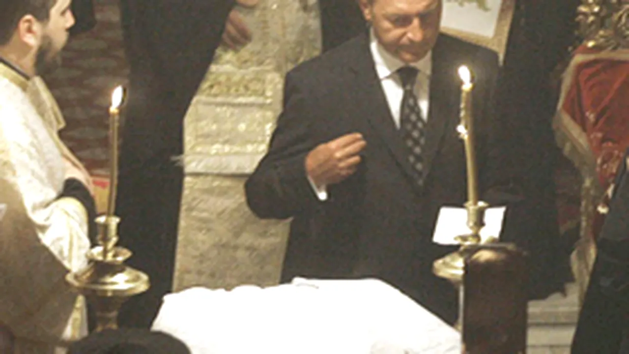 Băsescu i-a acordat Patriarhului Teoctist Ordinul Steaua României