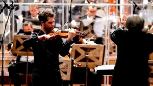 Valentin Şerban este marele câştigător al finalei de vioară la Concursul Enescu