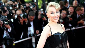 Kylie Minogue va avea o apariţie specială în serialul TV 