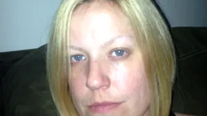 Sora Juliei şi a lui Eric Roberts a murit din cauza unei supradoze de droguri. 