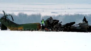 Militarul Laurenţiu Chiru, mort în accidentul aviatic din Bacău, a fost înmormântat. Peste 400 de persoane au participat la funeralii