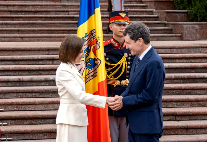 POLITIC Nicușor Dan, primit de Maia Sandu la Chișinău. Președintele României participă la manifestările dedicate Independenței Republicii Moldova