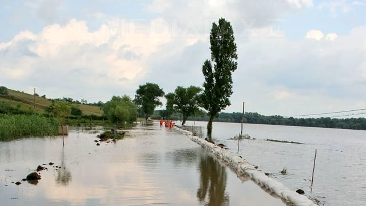 Codul roşu pe Prut, menţinut pentru încă cel puţin o zi